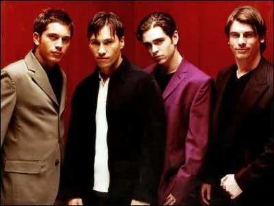 Les Worlds Apart ont chant en franais pour s'attirer un plus large public. Quelle chanson ont-ils repris pour l'occasion ?