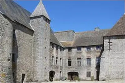 Nous visitons &agrave; pr&eacute;sent la commanderie hospitali&egrave;re du XIIe si&egrave;cle de Lavaufranche. Nous sommes dans l'ancienne r&eacute;gion Limousin, dans le d&eacute;partement ...