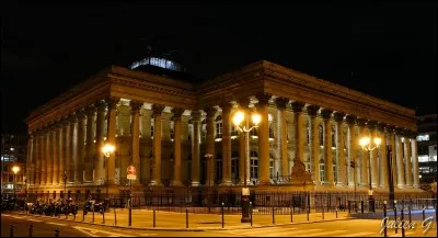 Au jeu de Monopoly, quelle est la couleur de "La place de la Bourse" ?