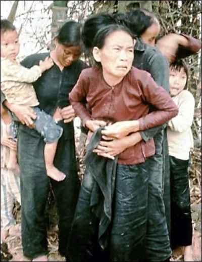 Dans quel pays le massacre de Mỹ Lai a-t-il eu lieu ?