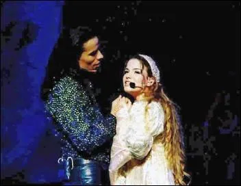 Compltez les paroles de la chanson 'Aimer', tire de 'Romo et Juliette' : 'Aimer, c'est voler le ... '.