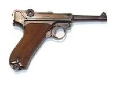 N'apprécie guère les plats, c'est le...