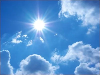 Quel type de réaction nucléaire alimente le Soleil ?