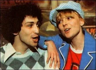 D'aprs la chanteuse, dans quelle ville 'a balance pas mal' ?