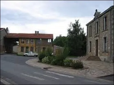 Petit village Ardennais de 54 habitants, Mars-sous-Bourcq se situe en r&eacute;gion ...