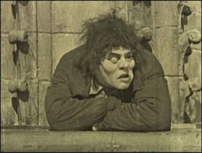 En 1923, il est Quasimodo dans "The Hunshback of Notre-Dame" !