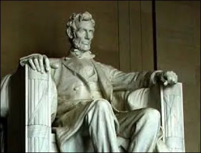 Il se déclarait favorable au droit de vote pour les Noirs. Il fut assassiné le 14 avril 1865.