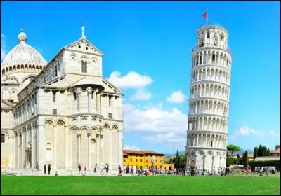 Dans quelle ville italienne pouvez-vous voir ce monument penché ?