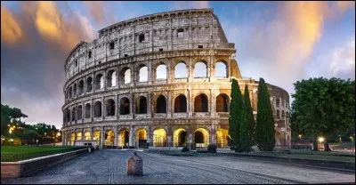 Houa ! Je r&ecirc;ve de visiter ce monument ! Tu saurais me dire ou je peux aller ?