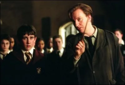 Qui est ton professeur préféré chez les moldus ?