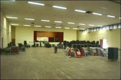 Quelle est la plus grande salle de concerts de Souillac ?