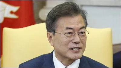 Après avoir connu un régime autoritaire jusqu'aux années 80, le pays est devenu une démocratie avec régime présidentiel. C'est ...