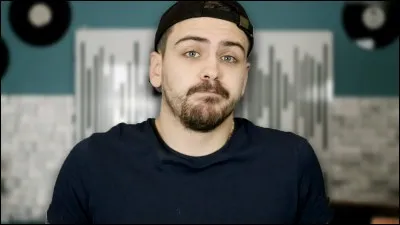 Combien de parodies Joyca a-t-il fait ?