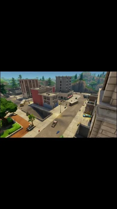 Quelle chose ne se trouve pas dans Tilted Towers ?