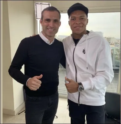 Qui a signé pour 180 000 000 &euro; ?