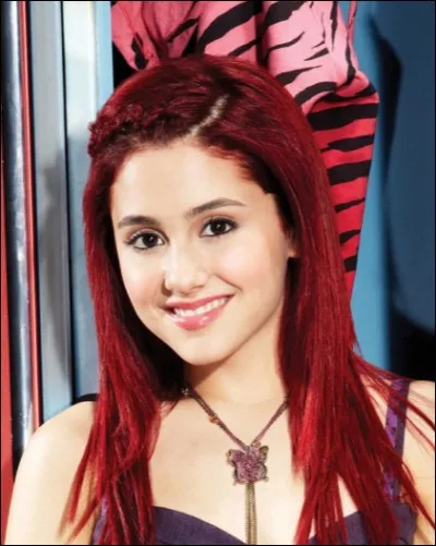 Ensuite, dans quelle série joue-t-elle ?