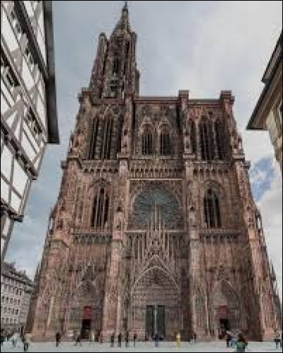 Dans quelle ville peut-on admirer cette cathédrale ?