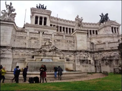 Quel est ce monument érigé à la gloire de l'unification et de la nation italiennes ?