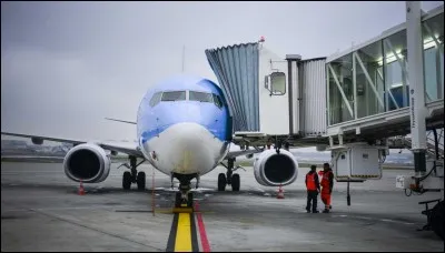 Comment est appelé le carburant des avions ?