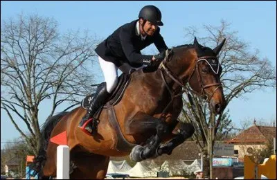 Quand tu vas sauter un obstacle,...