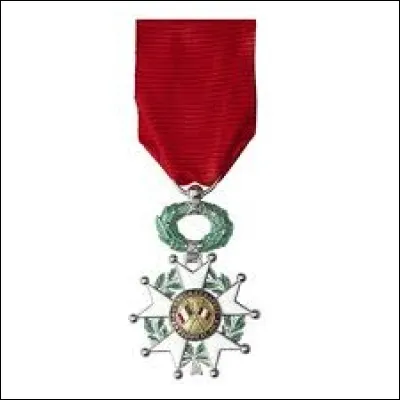En quelle année a-t-il reçu la distinction "Chevalier de la légion d'honneur" ?