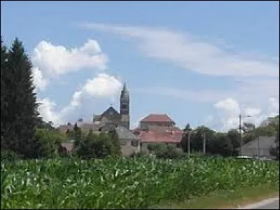 Nous terminons cette balade à proximité du lac de Paladru, à Valencogne. Nous sommes en Auvergne-Rhône-Alpes, dans le département ...