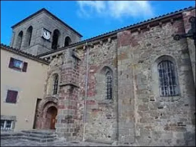 Nous sommes en Auvergne-Rhône-Alpes, à Isserteaux. Nous nous trouvons dans le département ...
