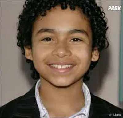 Comment s'appelle sa sœur ?