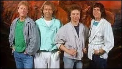 ''I Want to Know What Love Is'' chante le groupe Foreigner. Courtney Love &eacute;tait l'&eacute;pouse de Kurt Cobain. De quel groupe &eacute;tait-il le leader ?