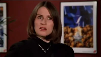 Pourquoi Emily, la nouvelle femme de Ross, est-elle furieuse ?