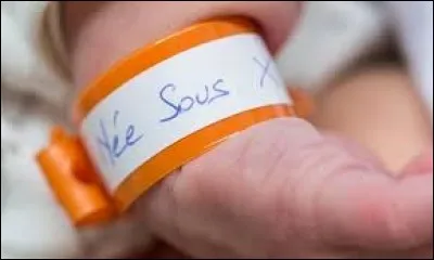 Que signifie l'accouchement sous X ?