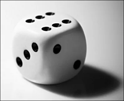 Un dé à 6 faces est jeté. Quelle est la probabilité d'obtenir un nombre par inférieur à 6 ?