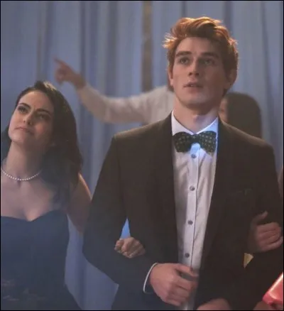 Pourquoi Archie part-il dans un pays lointain et abandonne-t-il tous ses amis ?