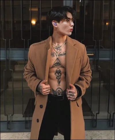 Quel &acirc;ge ont ses parents