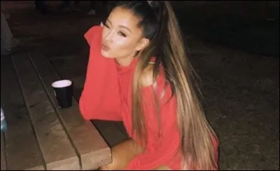 D'ailleurs, elle en possède ...