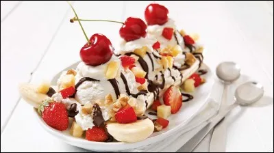 Qu'est-ce qui est un amour de dessert pour la chanteuse Lio ?