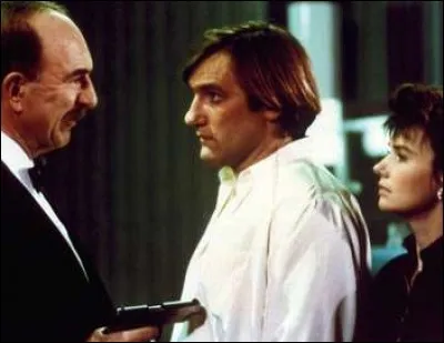 Il croise Gérard Depardieu dans ce film. Quel en est le titre ?