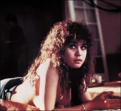 Dans quel film, une motte de beurre sert-elle de lubrifiant lors d'une scène sexuelle, sulfureuse entre Marlon Brando et Maria Schneider ?