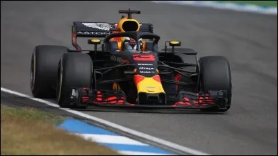 Et enfin quelle écurie n'a jamais eu rien à voir avec la Formule 1 ?