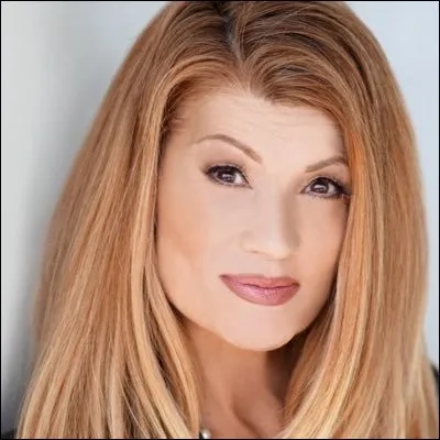 Quel est le pr&eacute;nom de sa m&egrave;re ?