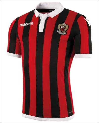 Quel club possède ce maillot ?