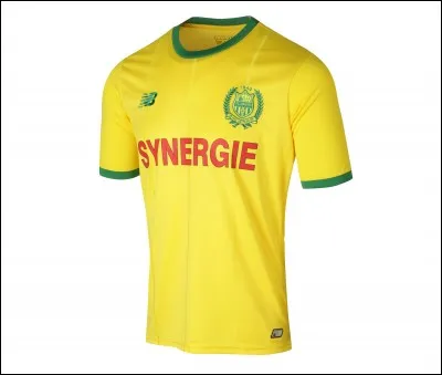 À quel club appartient ce maillot ?