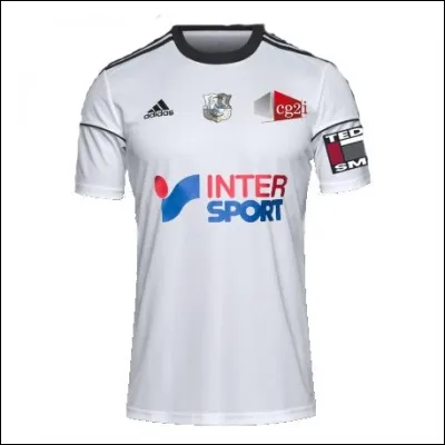 Quel club possède ce maillot ?