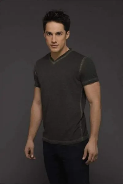 Quel est le secret de Tyler Lockwood ?