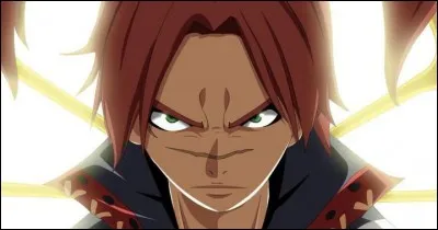 Quel est le premier élément de Dragon Slayer que God Serena utilise lors de son combat contre les quatre Mages Sacrés ?