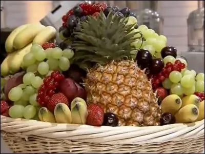 Je nourris combien de fois mon cheval...