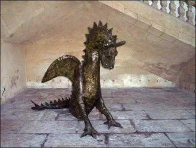 Quel animal mythologique reprsente Beaucaire ?