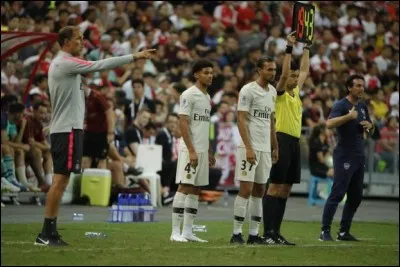 Lors de la tournée estivale de pré-saison en Asie quels clubs ont affronté le PSG ?