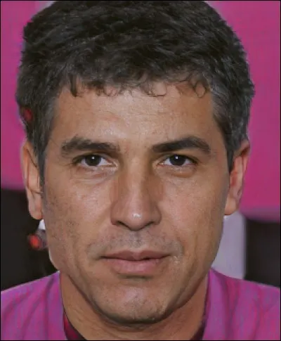 Ce visage est-il réel ou bien n'appartient-il à personne et est généré par une intelligence artifcielle ?