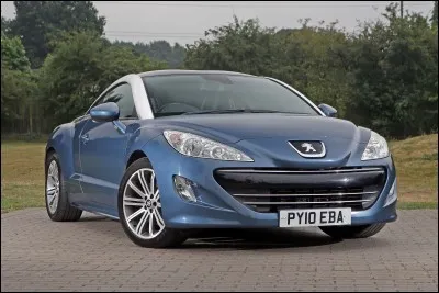 Quel est ce mod&egrave;le de coup&eacute; sportif ?